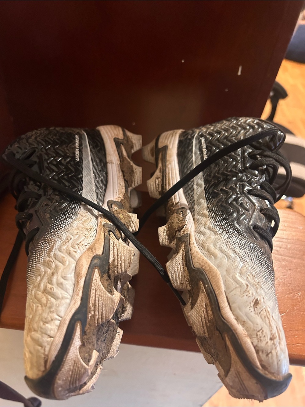 Football Cleats - Picture 3 of 6